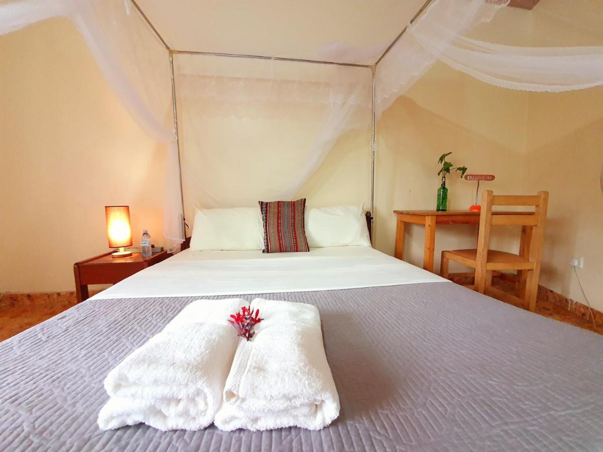 Annas Bed And Breakfast Entebbe Kültér fotó