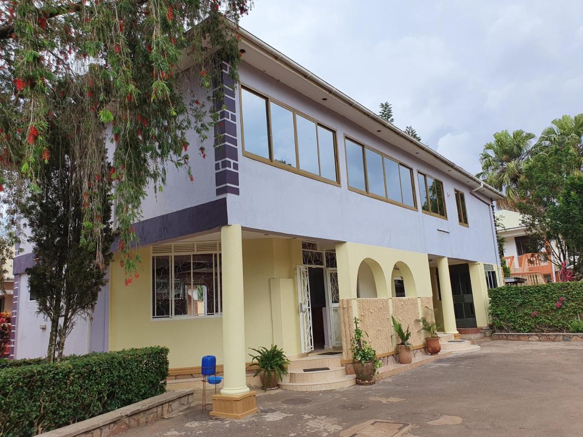 Annas Bed And Breakfast Entebbe Kültér fotó