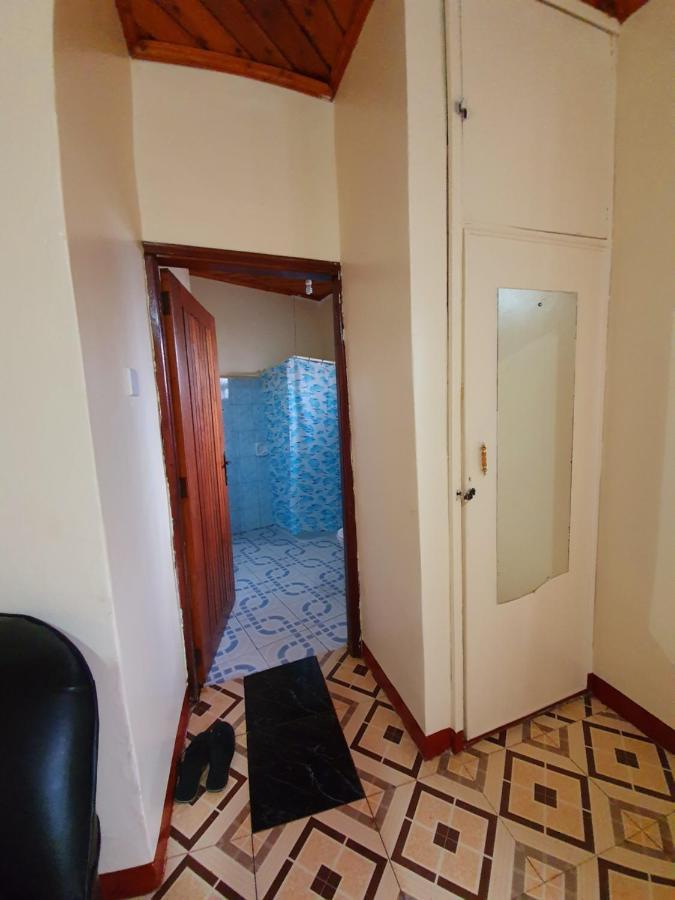 Annas Bed And Breakfast Entebbe Kültér fotó
